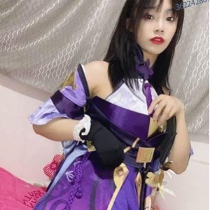 《罗莉：虎牙超级人气反差婊的热爱生活》